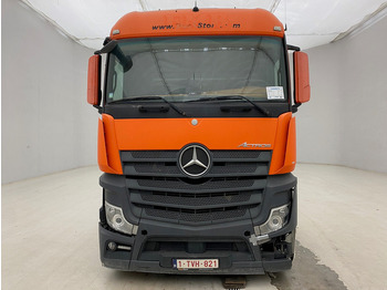 Tractor unit Mercedes-Benz Actros 1945: picture 2