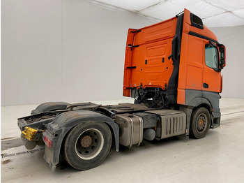 Tractor unit Mercedes-Benz Actros 1945: picture 4
