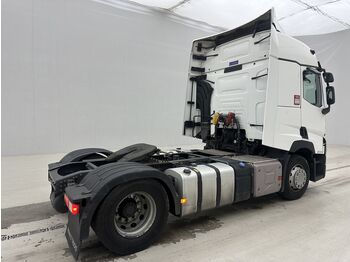 Tractor unit Renault T 440: picture 5 Tractor unit Renault T 440: picture 5