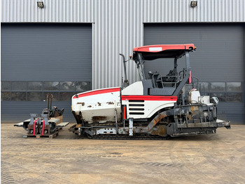 Asphalt paver VÖGELE