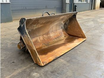 Bucket ZFE Side-Tilting bucket: picture 2 Bucket ZFE Side-Tilting bucket: picture 2