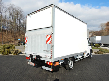 Leasing of  Fiat DUCATO  KOFFER AUFZUG 8 PALETTEN TEMPOMAT NAVI Fiat DUCATO  KOFFER AUFZUG 8 PALETTEN TEMPOMAT NAVI: picture 3