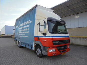 Curtainsider truck DAF LF 45: picture 3