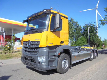 Hook lift truck MERCEDES-BENZ Arocs