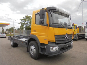 New Cab chassis truck Mercedes-Benz Atego 1518 NEW DEMO MET FABRIEKS GARANTIE: picture 3 New Cab chassis truck Mercedes-Benz Atego 1518 NEW DEMO MET FABRIEKS GARANTIE: picture 3