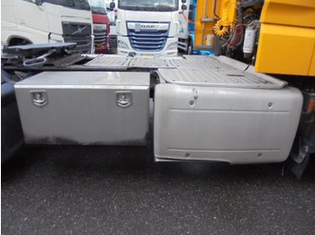 Tractor unit DAF XF 440: picture 4