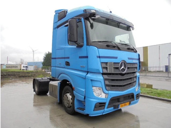 Tractor unit Mercedes-Benz Actros 1842 LS EUR6: picture 3