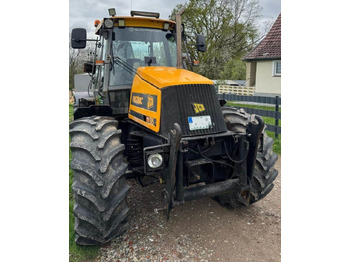 Farm tractor JCB Fastrac 1115: picture 2