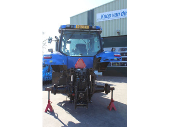 Leasing of New Holland T8020  New Holland T8020: picture 5