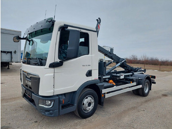 Hook lift truck MAN TGL