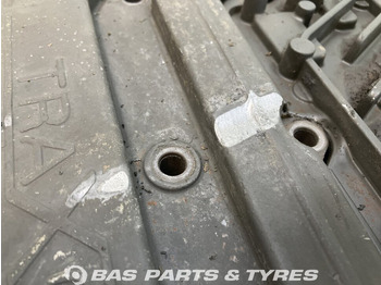 Gearbox for Truck DAF Versnellingsbakdeksel DAF 2134299: picture 2