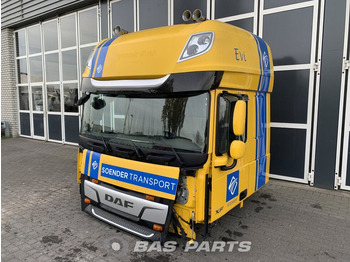 Cab and interior DAF XF 106