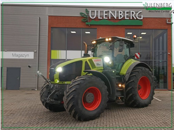 Farm tractor CLAAS Axion 930