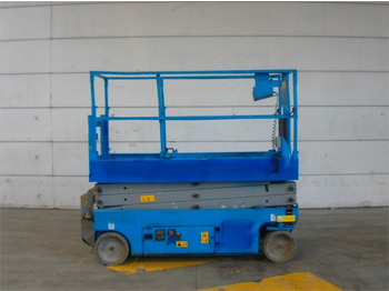 Scissor lift GENIE