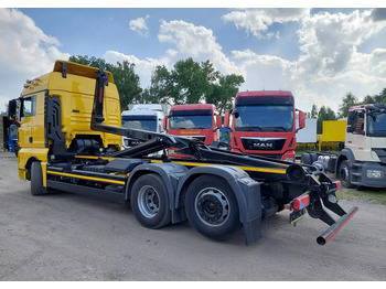 Hook lift truck MAN TGX 26.500