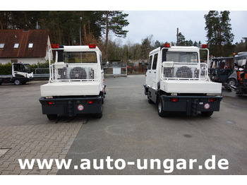 Pushback tractor Multicar M26 Champion Flugzeugschlepper Doka GSE Airport Push Back Industrieschlepper: picture 5 Pushback tractor Multicar M26 Champion Flugzeugschlepper Doka GSE Airport Push Back Industrieschlepper: picture 5