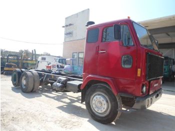 Cab chassis truck Volvo F88 (6X2): picture 1