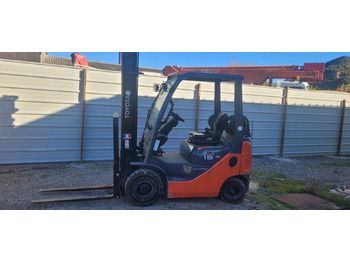 Diesel forklift TOYOTA