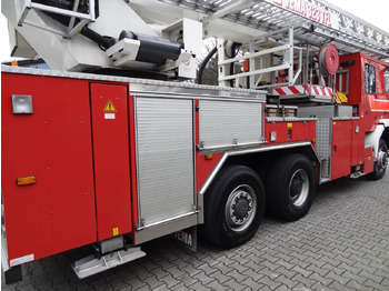 Truck mounted aerial platform MAN FE 410 6X6 Feuerwehr Vema Lift 32 Meter: picture 4 Truck mounted aerial platform MAN FE 410 6X6 Feuerwehr Vema Lift 32 Meter: picture 4