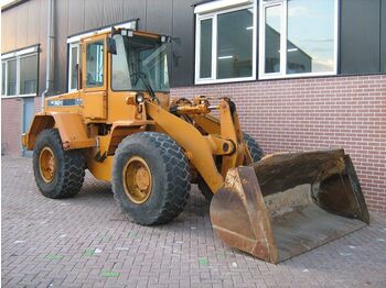 Wheel loader Hyundai HL740-3: picture 3