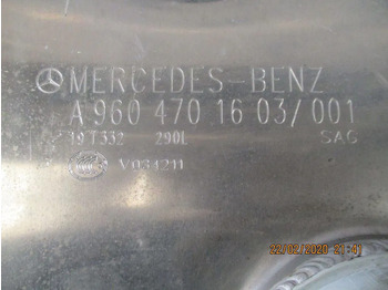 Fuel tank Mercedes-Benz A 960 470 16 03 BRANDSTOFTANK NIEUW! ZONDER STEUNEN: picture 2