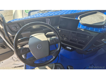 Tractor unit VOLVO FH 460 GLOBE XL EURO 6 TURBOCOMPOUND: picture 4