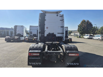 Tractor unit VOLVO FH 460 GLOBE XL EURO 6 TURBOCOMPOUND: picture 3