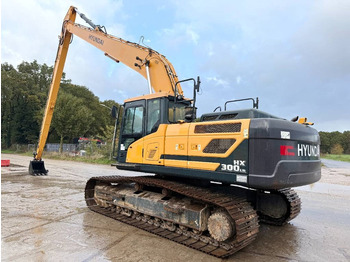 Excavator Hyundai HX300LR - 18m Long Reach / Auto Greasing: picture 2