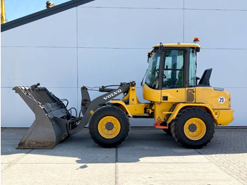 Wheel loader VOLVO L30G