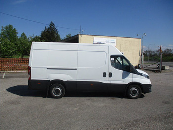 Leasing of  Iveco Daily 35S16 2.3L Iveco Daily 35S16 2.3L: picture 4
