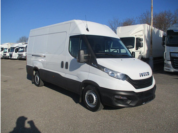 Panel van IVECO Daily 35s16