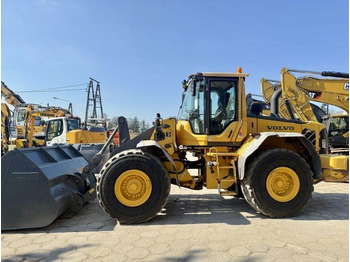 Wheel loader Volvo L120F: picture 3 Wheel loader Volvo L120F: picture 3