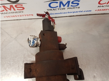 Hydraulics Case 5120, 5140, 5130, 1056xl, 956xl Pressure Regulating Valve 1328737c91: picture 3