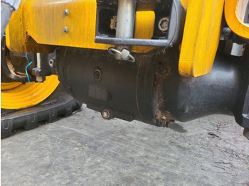 Front axle JCB