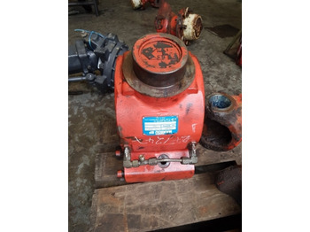 Front axle MANITOU