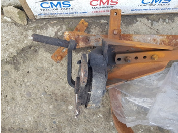 Fender Massey Ferguson 5445, 5455 Front Mudguard Bracket Kit 3784943m92, 3784944m92: picture 5
