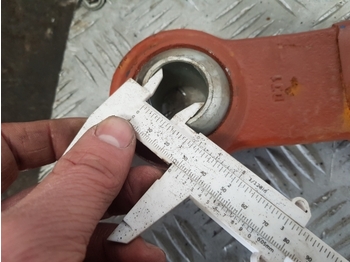 Spare parts for Farm tractor Ford 4610, 4000, 4630, 4600 Lift Arm Rhs, Lhs 82002004, C5nn555al, C7nn555s: picture 2