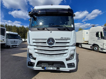 Tractor unit MERCEDES-BENZ Actros 1845