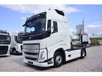 Tractor unit VOLVO FH 460