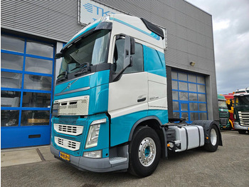 Tractor unit VOLVO FH 460