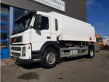 Leasing of Volvo FM 9.340 Petrol, Diesel 17000 Ltr. 3 Compartementen Volvo FM 9.340 Petrol, Diesel 17000 Ltr. 3 Compartementen: picture 2 Leasing of Volvo FM 9.340 Petrol, Diesel 17000 Ltr. 3 Compartementen Volvo FM 9.340 Petrol, Diesel 17000 Ltr. 3 Compartementen: picture 2