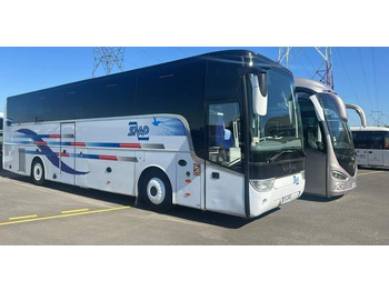 Coach VAN HOOL