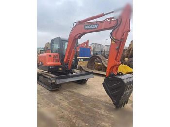 Crawler excavator DOOSAN DX60: picture 4 Crawler excavator DOOSAN DX60: picture 4