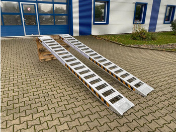 Loading ramp