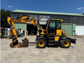 Wheel excavator JCB