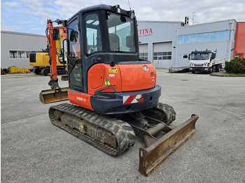Mini excavator KUBOTA KX057-4: picture 2