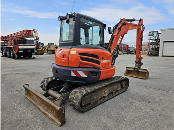Mini excavator KUBOTA KX057-4: picture 4