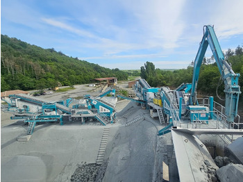 Mobile crusher CONSTMACH