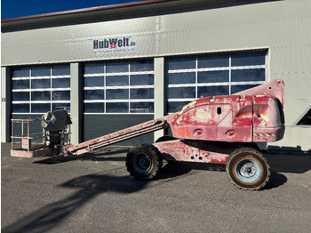 Articulated boom JLG