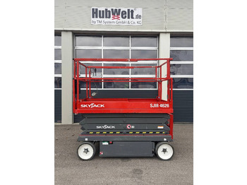 Scissor lift SKYJACK